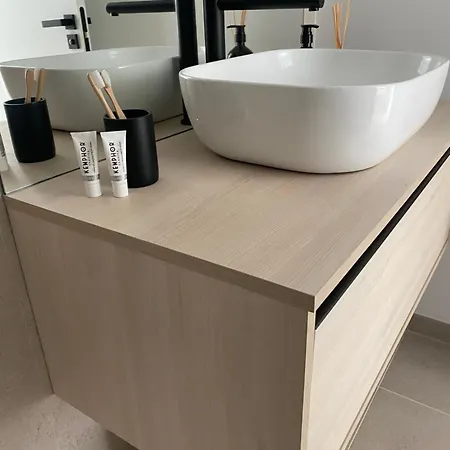 A Estrenar En Cofradia Deluxe Apartamento