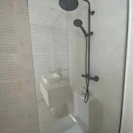 A Estrenar En Cofradia Deluxe Apartment Foz